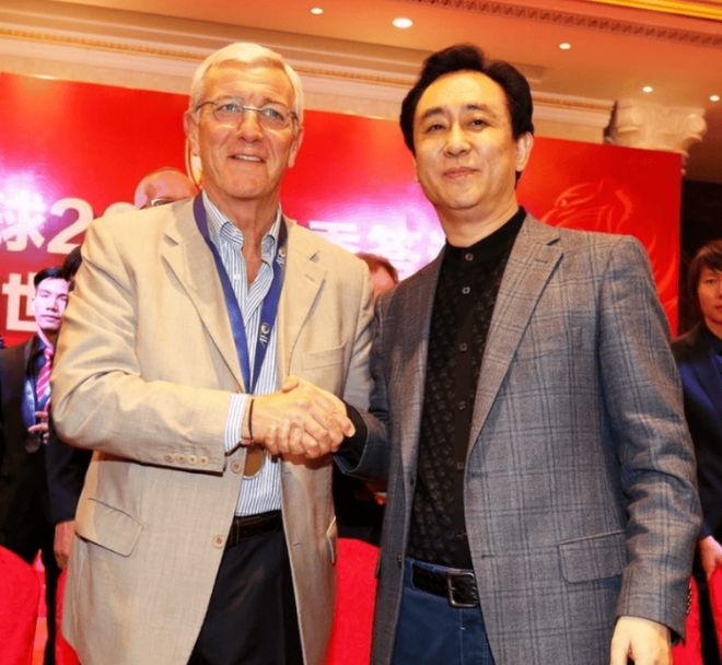 豪掷170亿拿下中超八冠王两个亚冠冠军,许家印对得起中国足球? 豪掷170亿拿下中超八冠王两个亚冠冠军,许家印对得起中国足球?